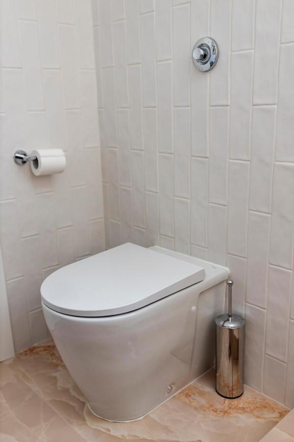 Honeybee Apartment Atene Esterno foto