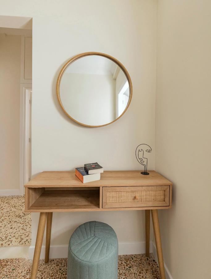 Honeybee Apartment Atene Esterno foto