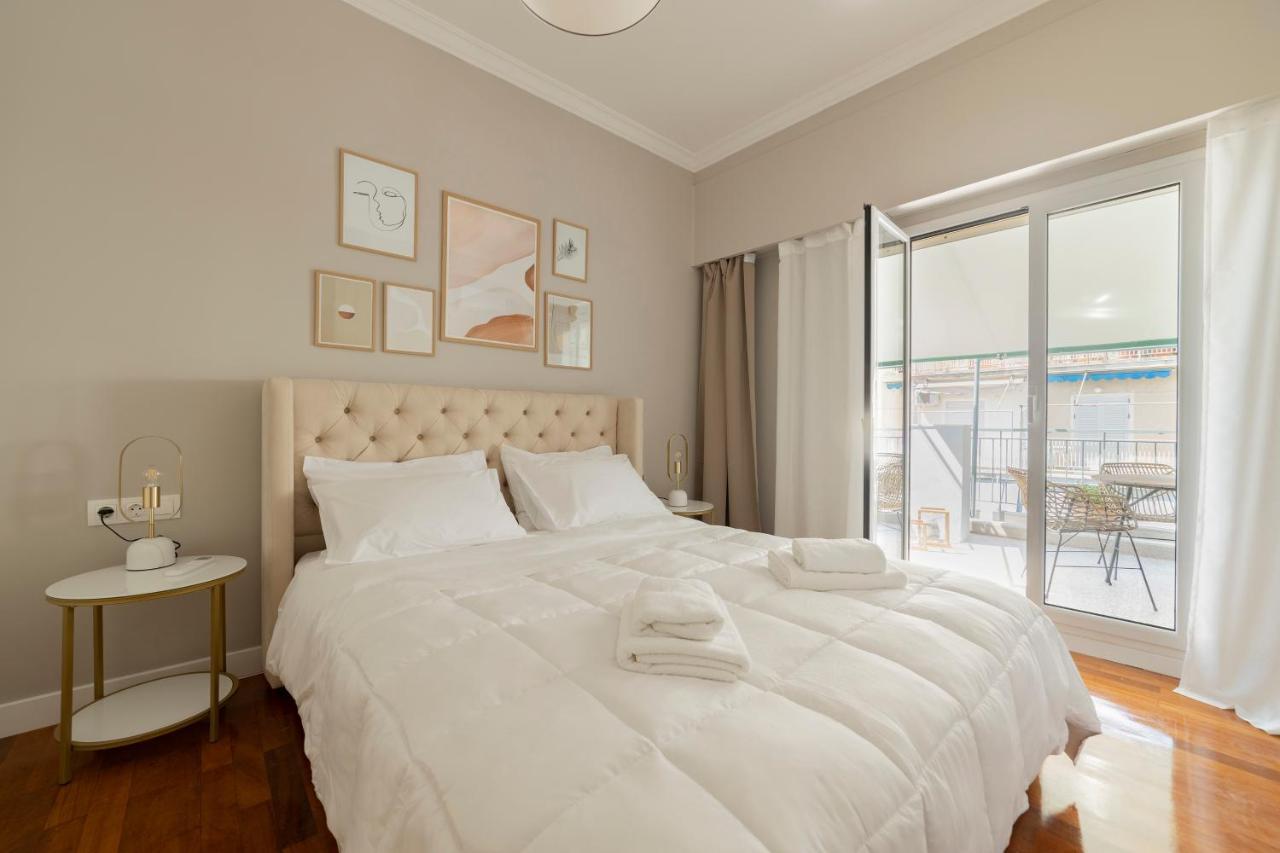 Honeybee Apartment Atene Esterno foto