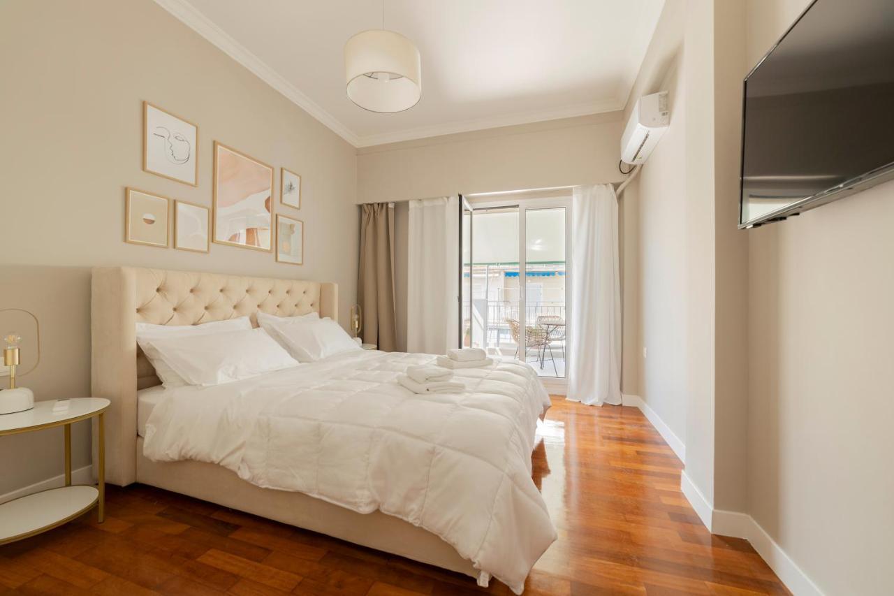 Honeybee Apartment Atene Esterno foto