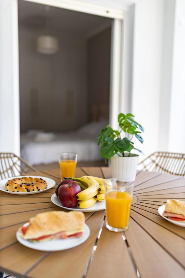 Honeybee Apartment Atene Esterno foto